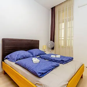 Luminous Design - W18 Budapest